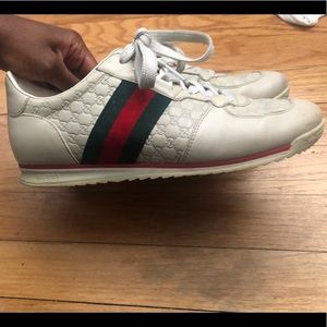 100% authentic Gucci shoes